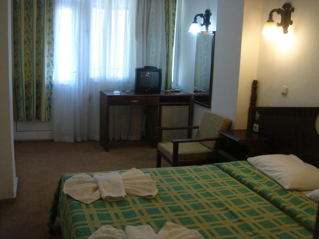 Aygul Hotel Öludeniz Rum bild